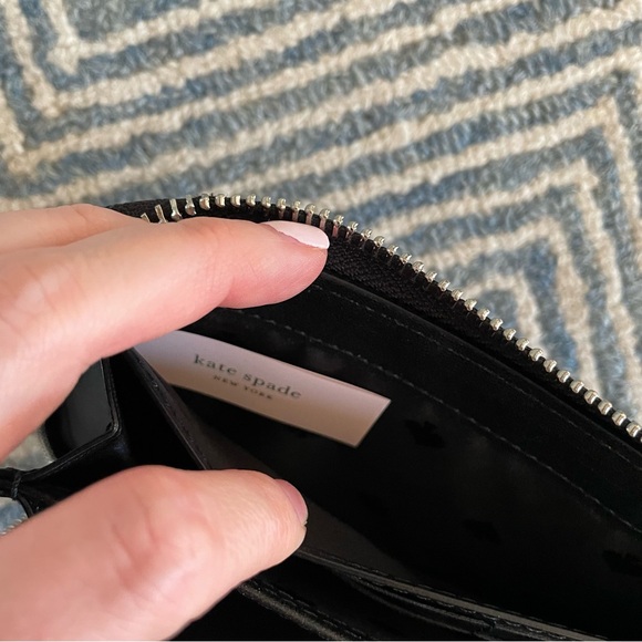 Kate Spade wallet - Picture 6 of 7